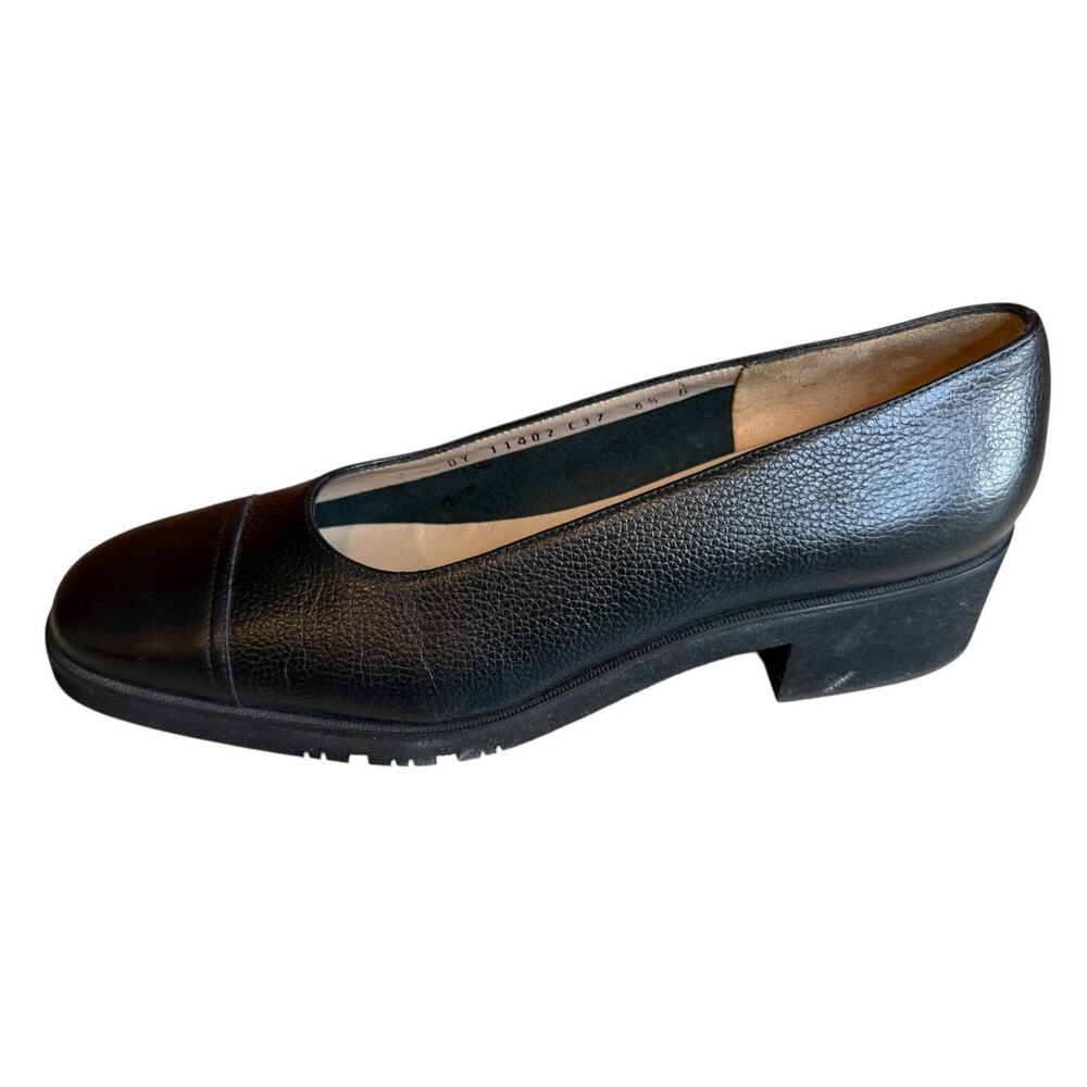 Salvatore Ferragamo Boutique Cap Toe Low Heel Pumps Heels Black 6.5